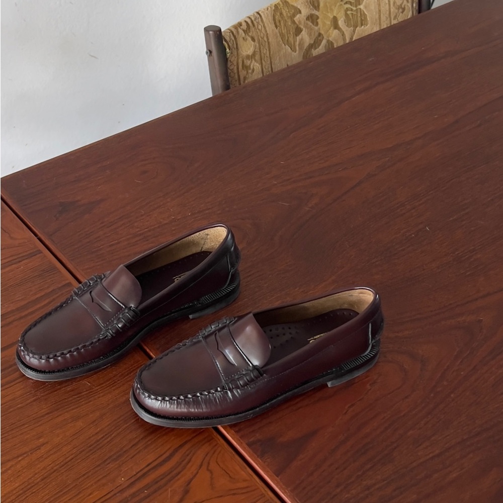 SEBAGO Classic Dan Woman
Brown & Burgundy